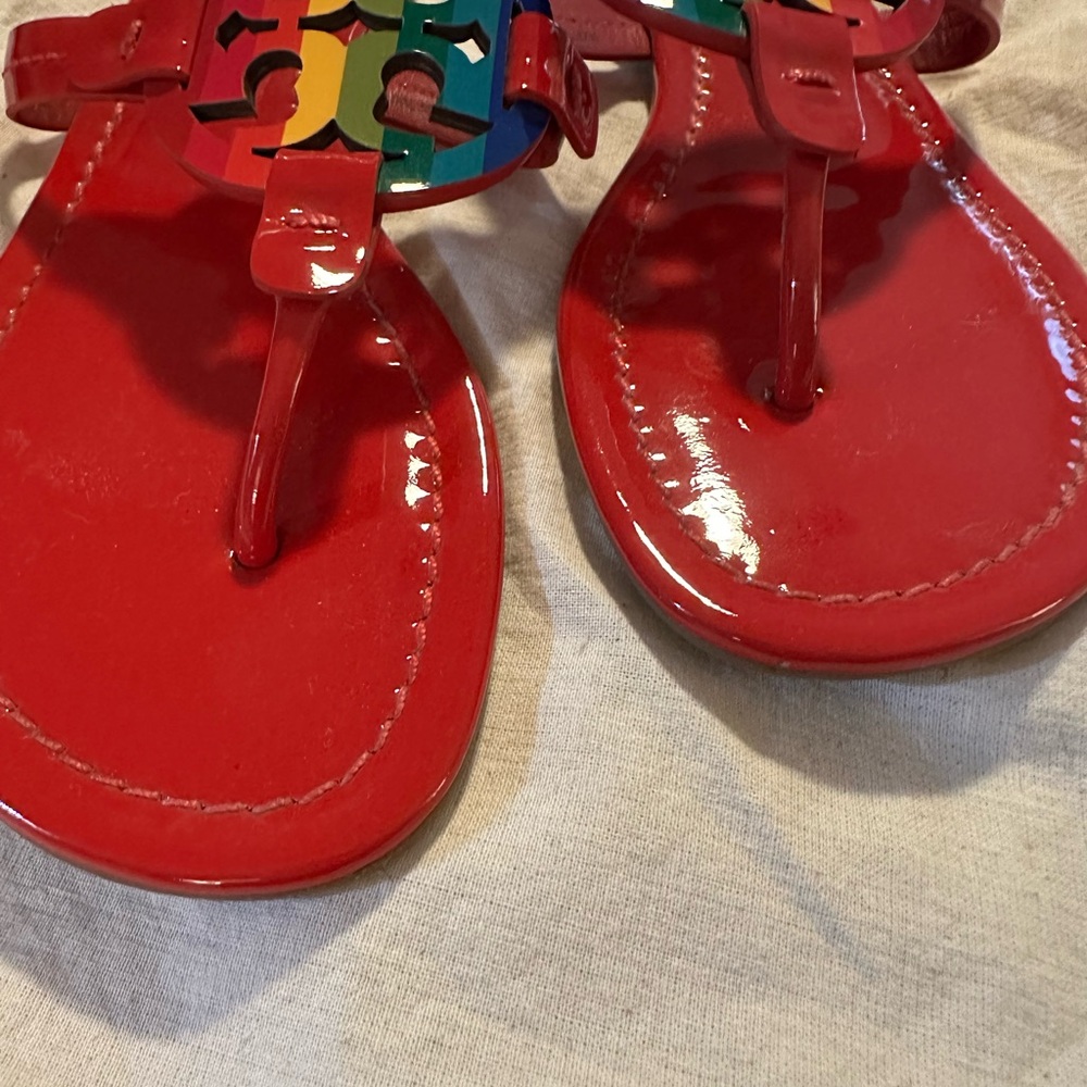 Tory Burch Miller Sandals Rainbow Logo Ruby Red Size 7.5 Limited Edition - Picture 5 of 8